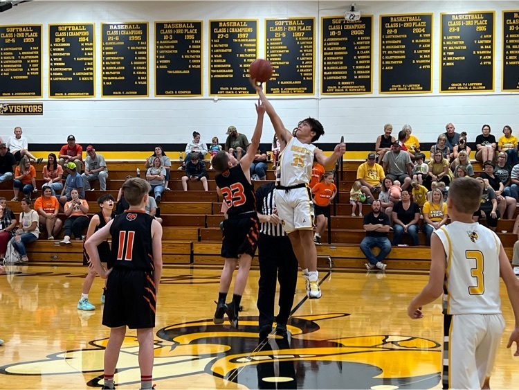 Julian secures the tip for the Hornets